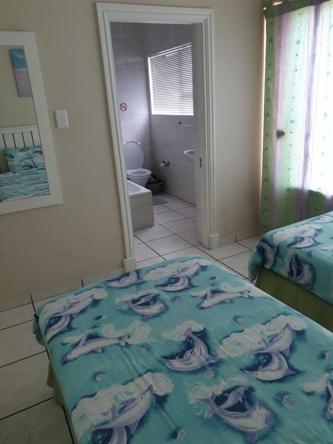 Topanga Holiday Home 우봉고 비치 외부 사진